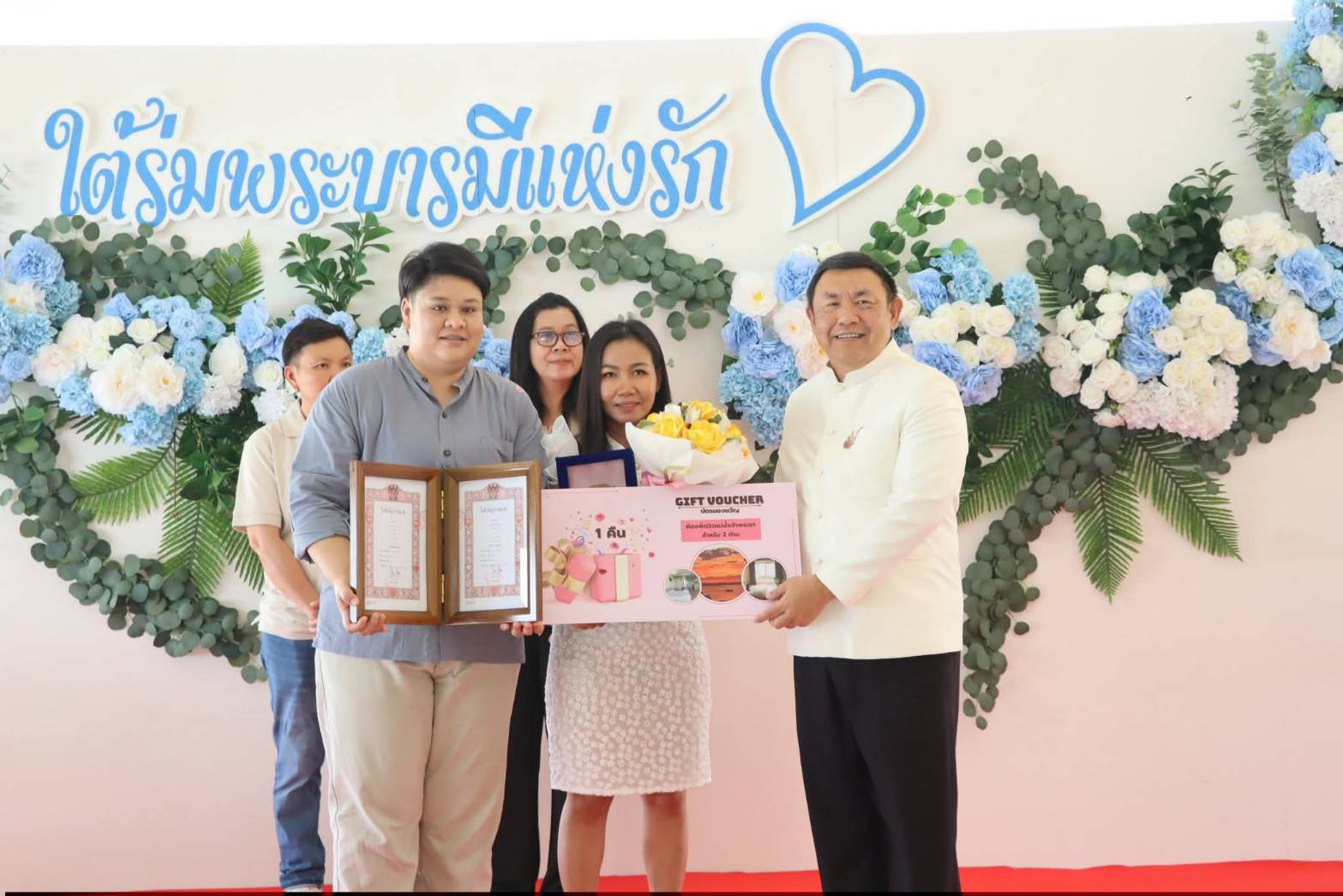 title - ศพส. จัดงาน “รักแห่งศิลป์ รักแห่งแผ่นดิน” เพื่อน้อมรำลึกในพระมหากรุณาธิคุณของสมเด็จพระนางเจ้าสิริกิติ์ พระบรมราชินีนาถ พระบรมราชชนนีพันปีหลวง ณ ศูนย์ส่งเสริมและพัฒนาอาชีพเสริมนอกภาคการเกษตร (ศูนย์ศิลปาชีพบางไทรฯ เดิม)